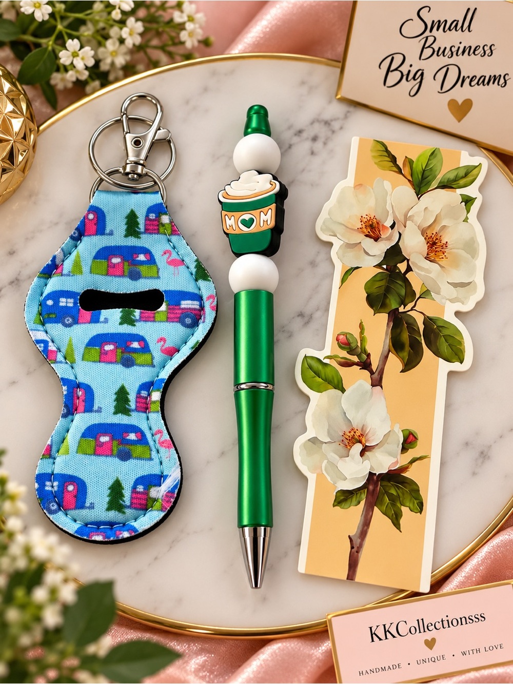 Green Coffee 'MOM' Pen with Green Metal Body and Blue Camper Keychain
